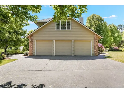 3255 Deer Lake Court SE Salem OR 97317