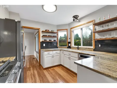 14521 SW Pinot Court Portland OR 97224