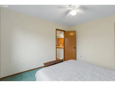 14521 SW Pinot Court Portland OR 97224