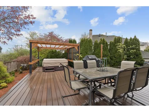 14521 SW Pinot Court Portland OR 97224