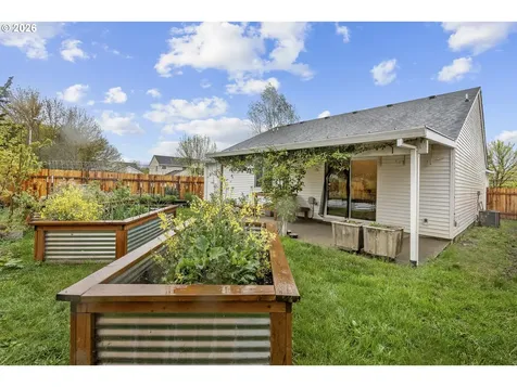 2443 SW Taylor Drive Mcminnville OR 97128