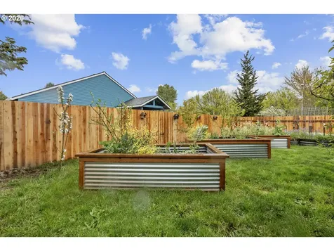 2443 SW Taylor Drive Mcminnville OR 97128