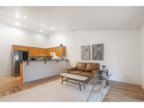2443 SW Taylor Drive Mcminnville OR 97128