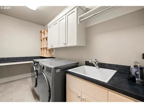 1971 Furlong Court West Linn OR 97068