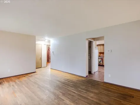 6820 SE 78th Avenue Portland OR 97206