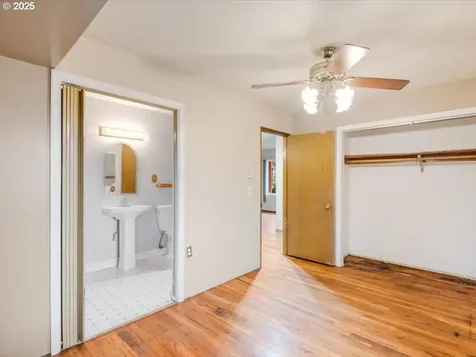 6820 SE 78th Avenue Portland OR 97206