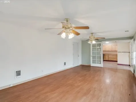 6820 SE 78th Avenue Portland OR 97206