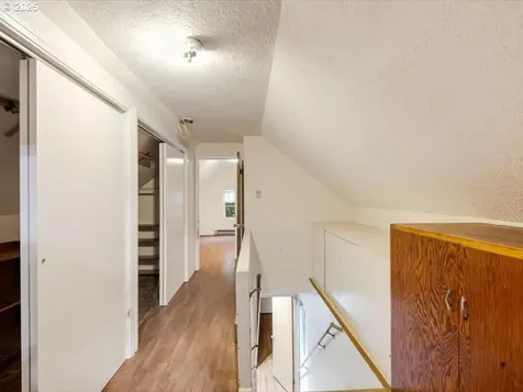 6820 SE 78th Avenue Portland OR 97206