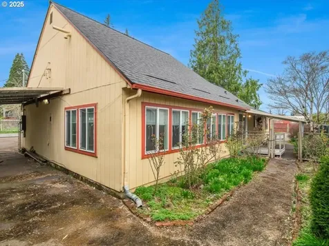 6820 SE 78th Avenue Portland OR 97206