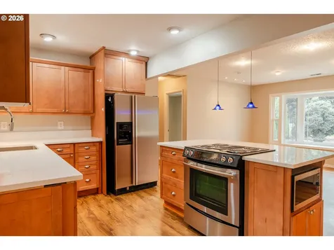 8612 NE Clackamas Street Portland OR 97220