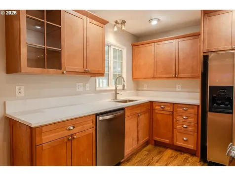 8612 NE Clackamas Street Portland OR 97220