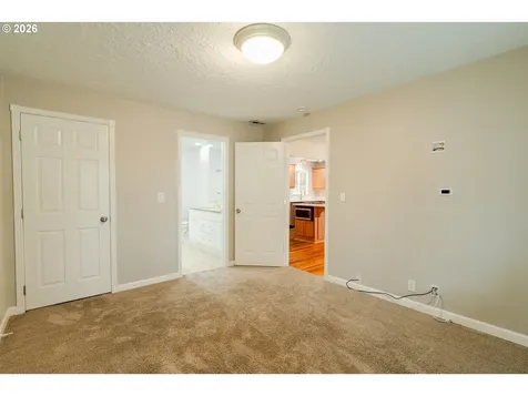 8612 NE Clackamas Street Portland OR 97220