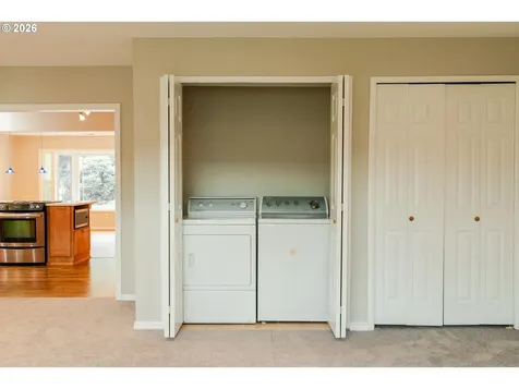 8612 NE Clackamas Street Portland OR 97220