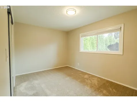 8612 NE Clackamas Street Portland OR 97220