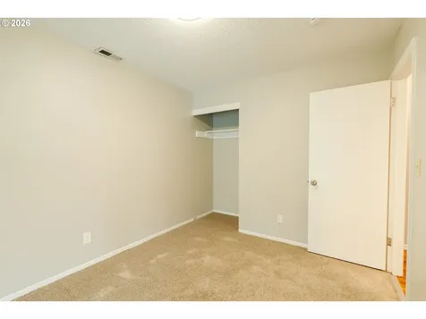 8612 NE Clackamas Street Portland OR 97220