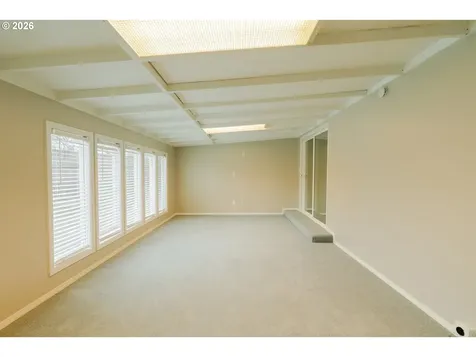 8612 NE Clackamas Street Portland OR 97220
