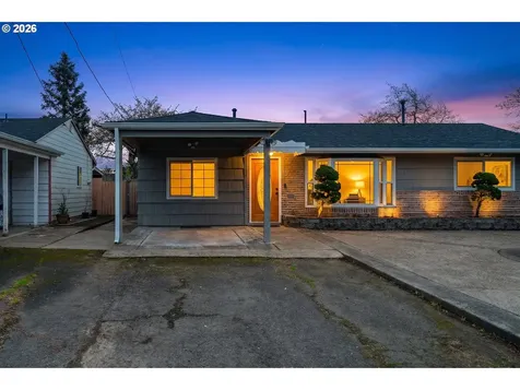 8612 NE Clackamas Street Portland OR 97220