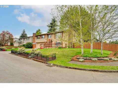 716 NE 151st Avenue Vancouver WA 98684