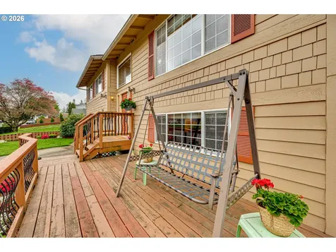 716 NE 151st Avenue Vancouver WA 98684