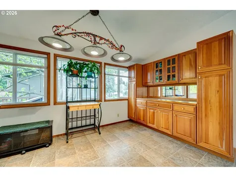 716 NE 151st Avenue Vancouver WA 98684