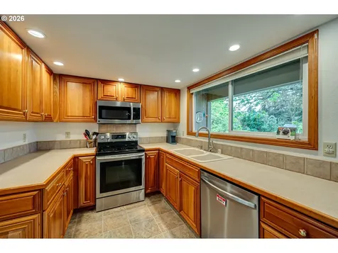 716 NE 151st Avenue Vancouver WA 98684