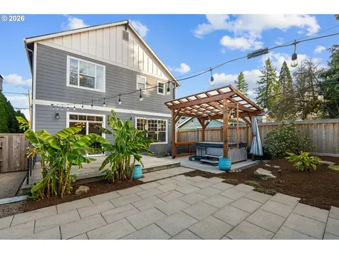 4613 SE 49th Avenue Portland OR 97206