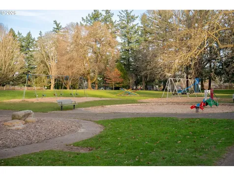 4613 SE 49th Avenue Portland OR 97206