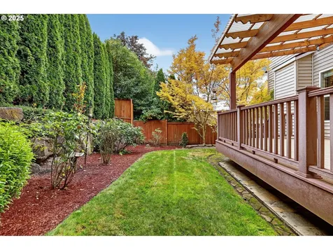 1706 NW 8th Avenue Hillsboro OR 97124