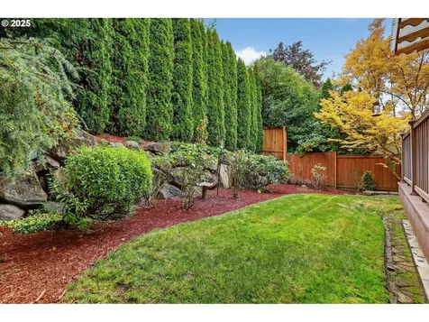1706 NW 8th Avenue Hillsboro OR 97124