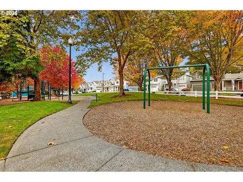 1706 NW 8th Avenue Hillsboro OR 97124