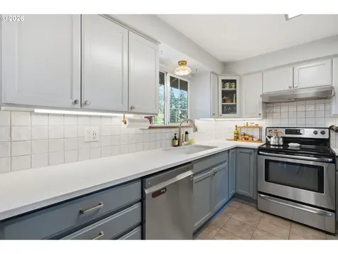 17717 NE Pacific Street Portland OR 97230