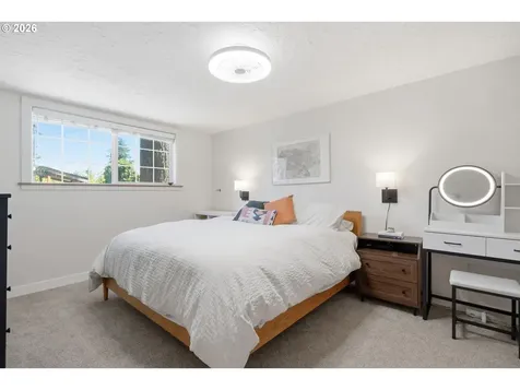 17717 NE Pacific Street Portland OR 97230