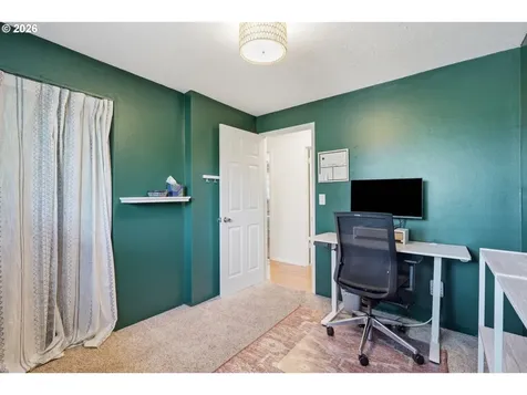 17717 NE Pacific Street Portland OR 97230