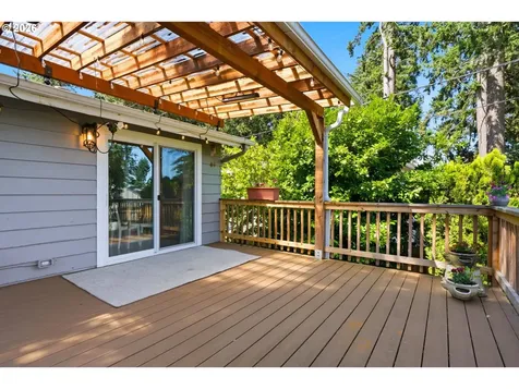 17717 NE Pacific Street Portland OR 97230