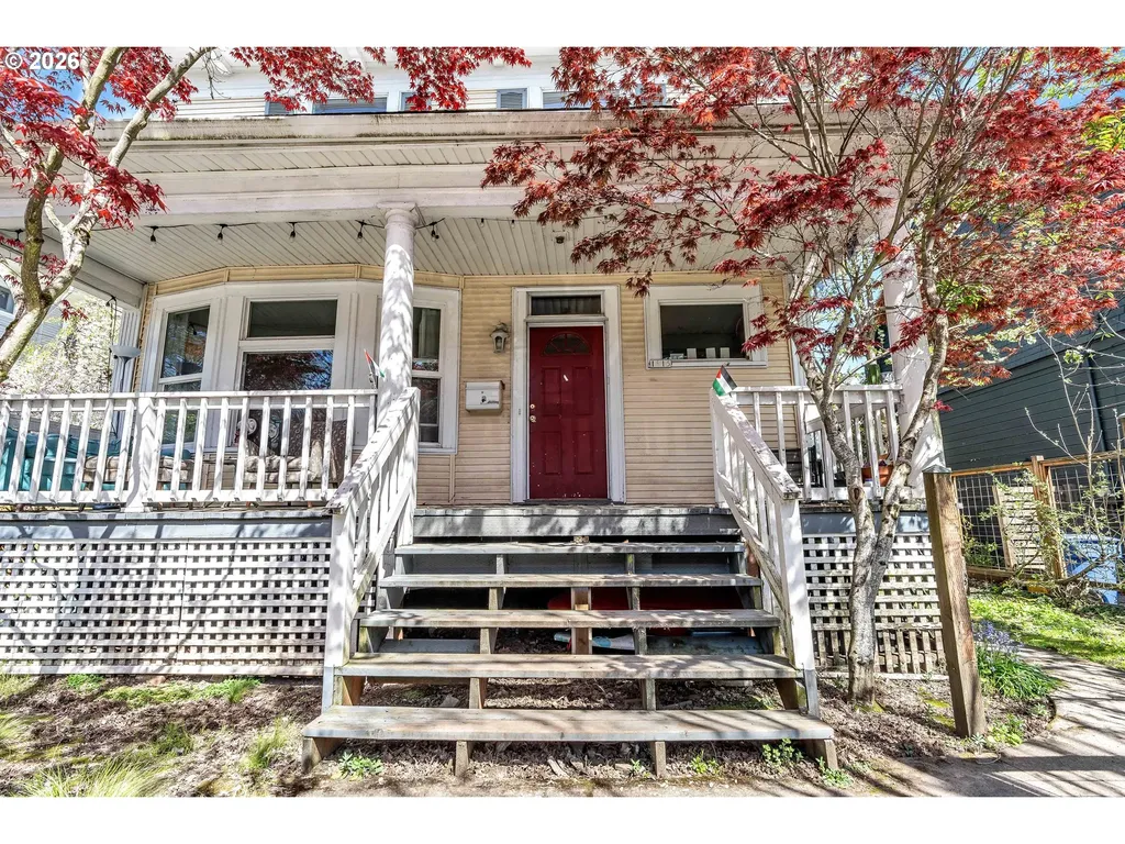 1815 SE Alder Street Portland OR 97214