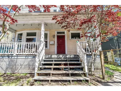 1815 SE Alder Street Portland OR 97214