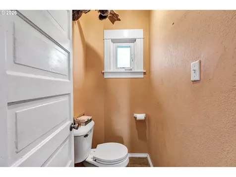 1815 SE Alder Street Portland OR 97214