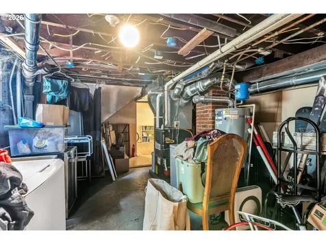 1815 SE Alder Street Portland OR 97214