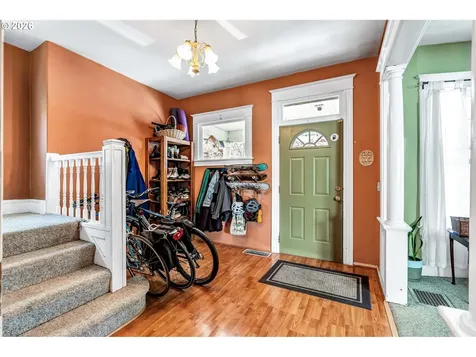 1815 SE Alder Street Portland OR 97214