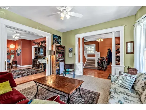 1815 SE Alder Street Portland OR 97214