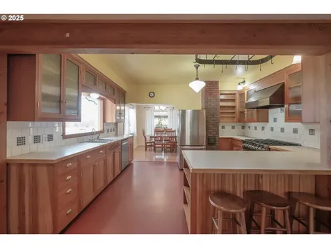 725 Amelia Avenue Brownsville OR 97327