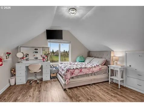 5900 Highway 211 Hubbard OR 97032