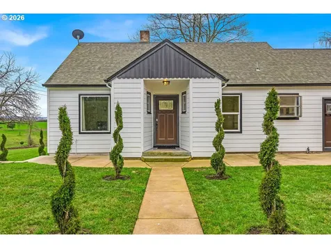 5900 Highway 211 Hubbard OR 97032