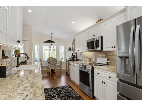 725 SE Saint Andrews Lane Dallas OR 97338