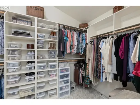 725 SE Saint Andrews Lane Dallas OR 97338