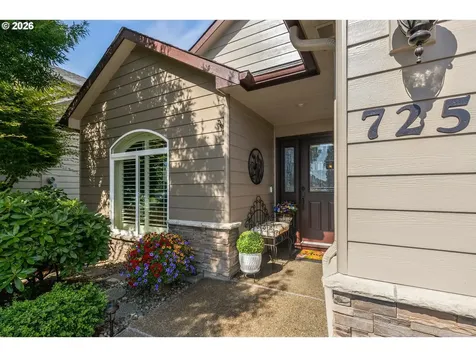 725 SE Saint Andrews Lane Dallas OR 97338