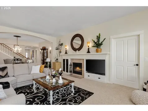 725 SE Saint Andrews Lane Dallas OR 97338