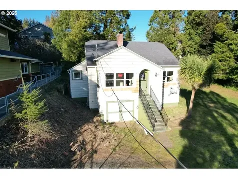 1217 W Marine Drive Astoria OR 97103