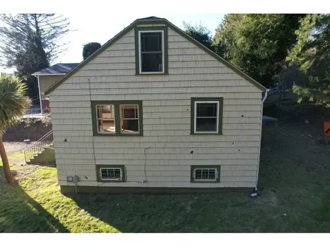 1217 W Marine Drive Astoria OR 97103