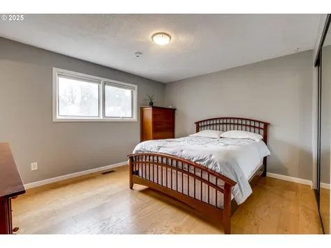 10935 SW Pathfinder Way Portland OR 97223